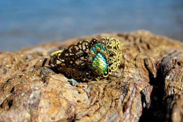 Bracelet de sirène "Barocco verde" - bracelets et bagues de sirène - bijoux Galatée Merveilles - bijoux de sirène - bijoux coquillage - bijoux fantaisies